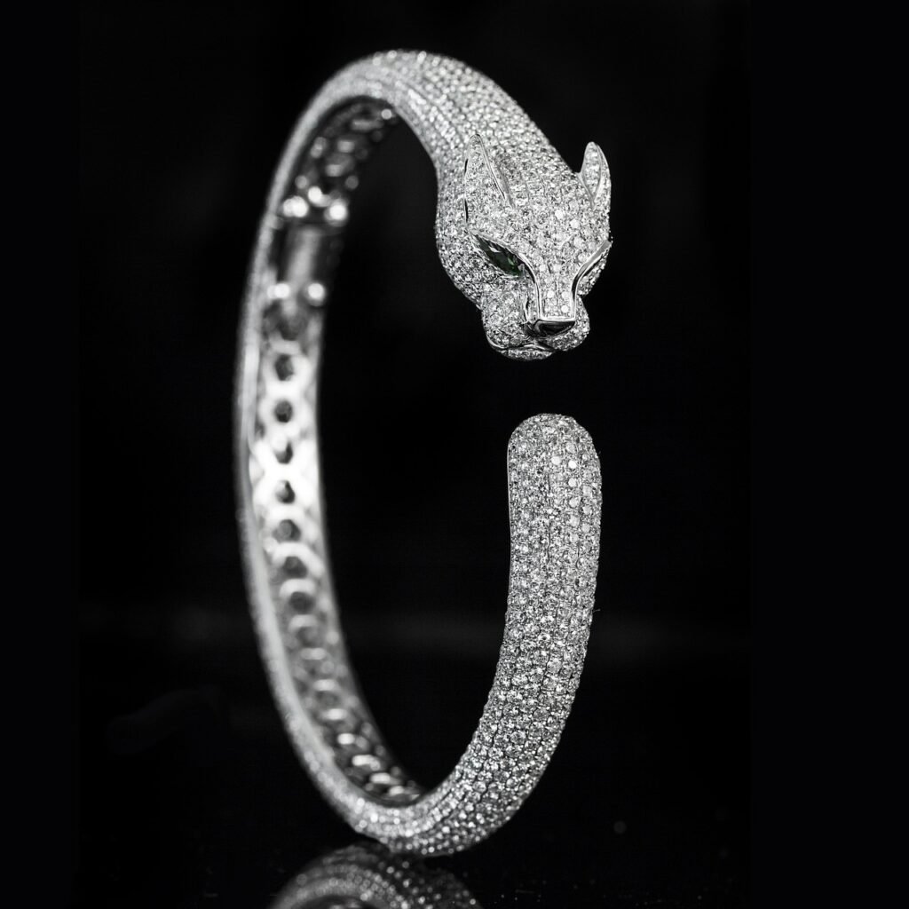 cartier, leopard head, diamond, bracelet, cartier, cartier, cartier, cartier, diamond, bracelet, bracelet, bracelet, bracelet, bracelet