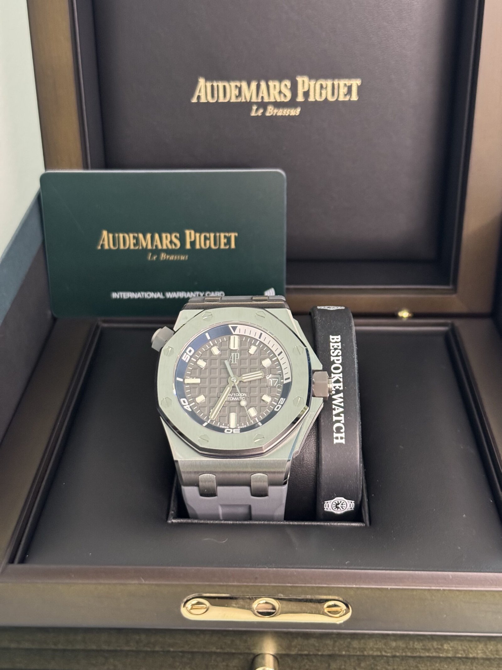 Audemars Piguet Royal Oak Offshore Diver 42 «Grey» (вживаний) - Зображення 2