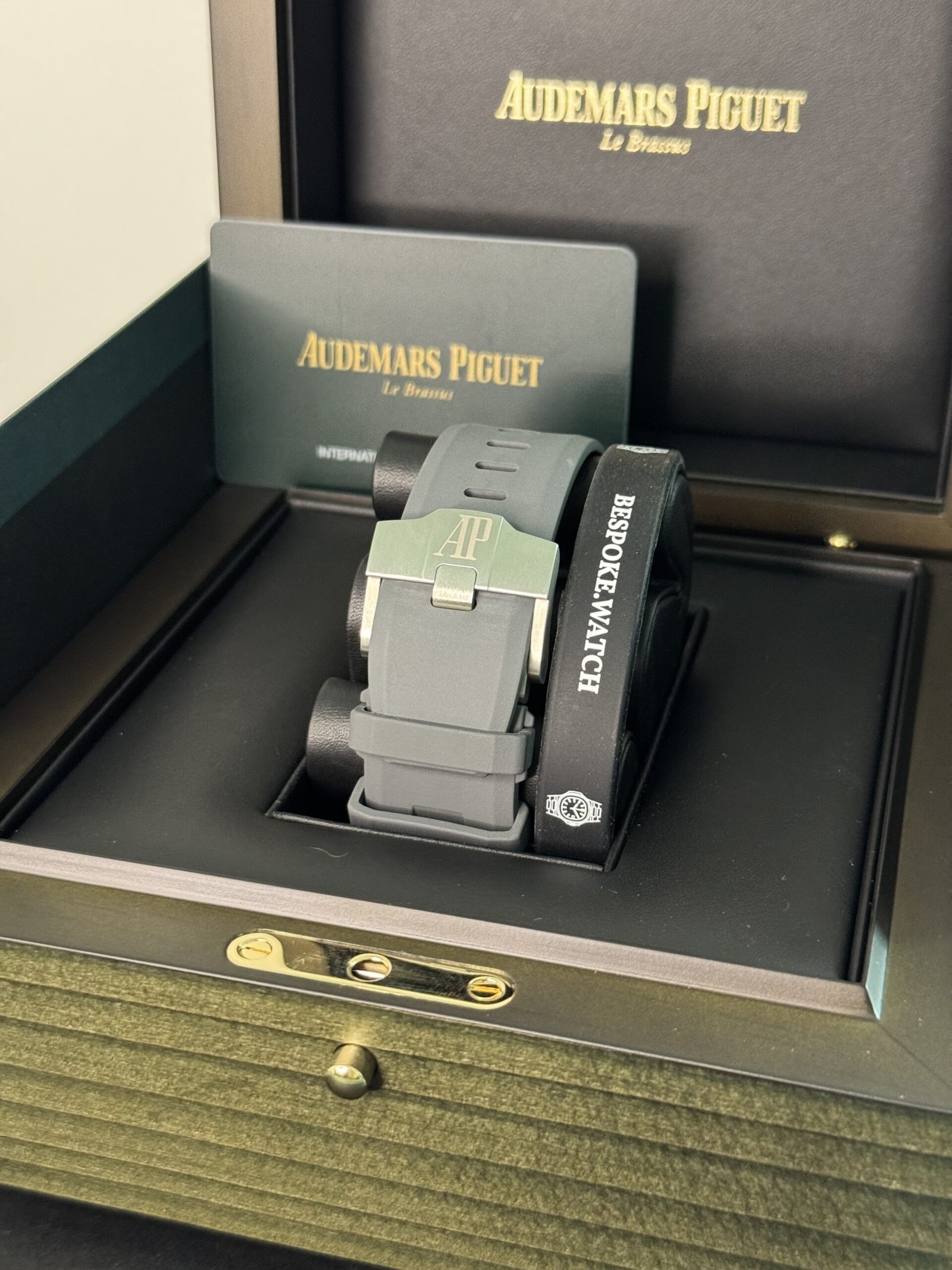 Audemars Piguet Royal Oak Offshore Diver 42 «Grey» (вживаний) - Зображення 3