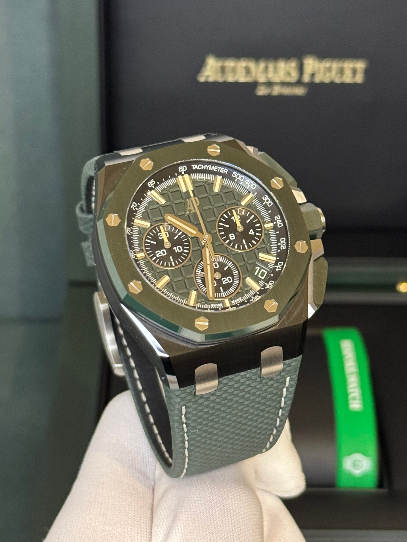 Audemars Piguet Royal Oak Offshore Chronograph 43 «Green Ceramic» - Image 6